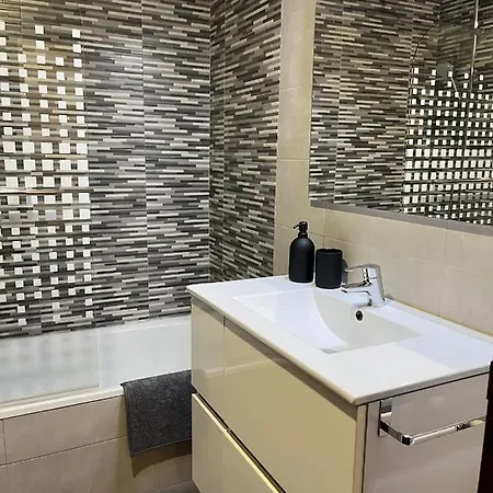 Infiesto Laviada Διαμέρισμα *